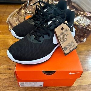 NWT Nike Revolution Running Shoes, Black/White, Size 9.5